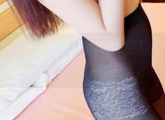 3Agirl – 没想到咪宝的图包精选，竟是让人沉迷的翘臀
