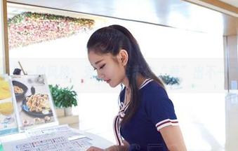 当沉默成为一种风格：爱丝写真带你“看”出不一样的游戏