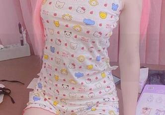 AT鲨的女仆剧场：免费图片，疯狂的粉丝请自备纸巾