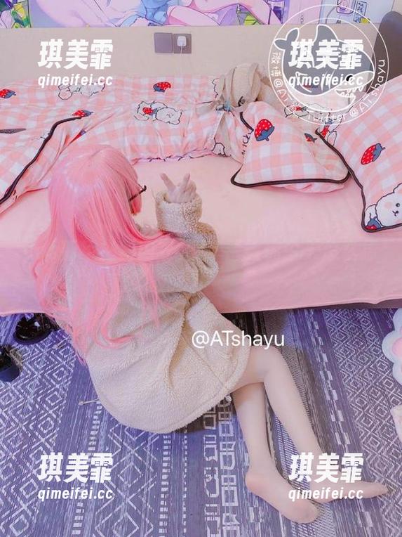 AT鲨 cos新年主题内衣,AT鲨教你今天怎么撩!