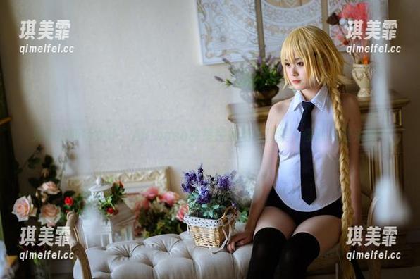 Akisoso秋楚楚 贝尔法斯特女仆,Akisoso秋楚楚最新写真集,你敢点进来吗?