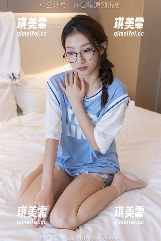 BoBoSocks袜啵啵 - 稚予的艺术：浅黄色短棉袜，简直是定制的诱惑