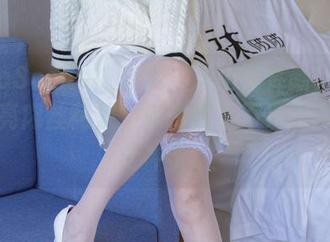 BoBoSocks袜啵啵 – 芝士图库新鲜出炉：油亮肉丝花絮，来瞧瞧，不只是肉的视觉冲击！