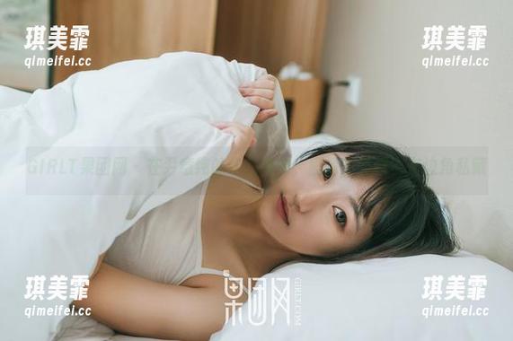 GIRLT果团网-尹意纯 GIRLT果团网 - 在尹意纯的作品集中,剧情有时候也在边角私藏