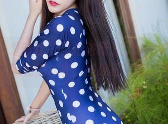 IMiss爱蜜社 – 自拍进行时：LalaBaby啦啦的私房泳衣，挑战夏日的炎热。