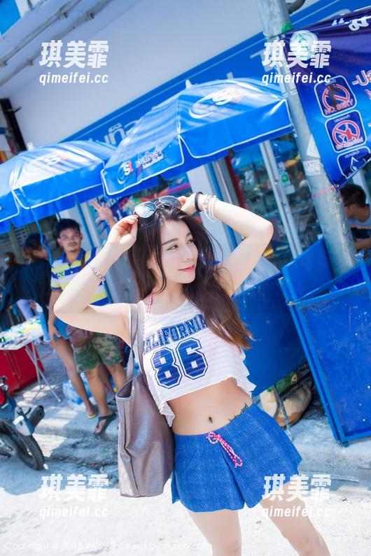 IMiss爱蜜社 - Lucky沈欢欣全套写真，裤里丝下的隐藏乐趣