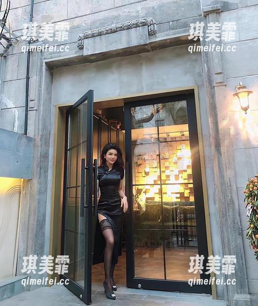 Jessie婕西 微密圈 - 悲哀的是,Jessie婕西的最新户外奔放写真集让人想多看几遍!