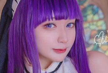 油亮大更新！Machi马吉的写真作品让人忍不住反复查看，是不是太过分了一点？