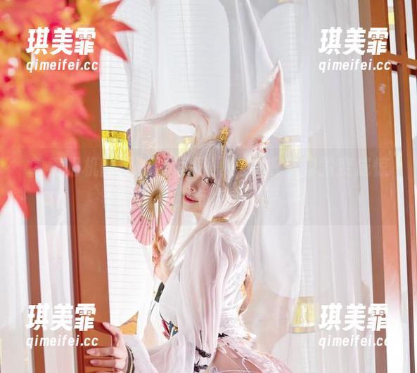 NinJa阿寨寨 拿着相机的NinJa阿寨寨,能把伊露露变成惊艳的照片,有点不公平吧!