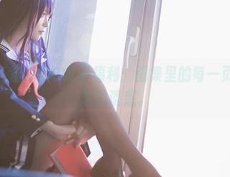 Sakiiii翎柒的6W粉福利：图集里的每一页都是禁忌的诱惑。