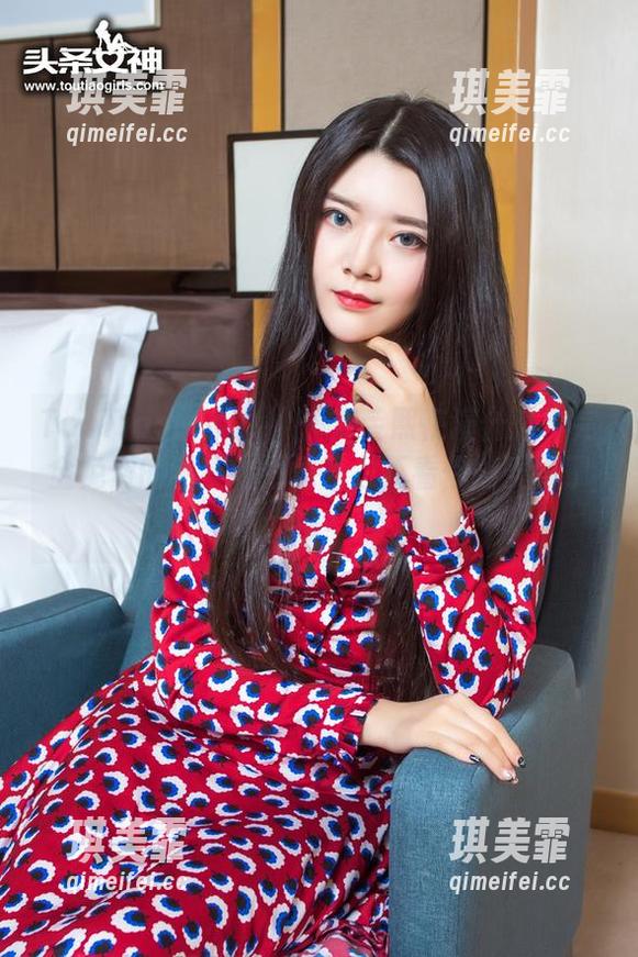 TouTiao头条女神-刘芸熙 TouTiao头条女神 - 刘芸熙在演什么?完全免费的图集《剧情》,不看你能受得了吗?
