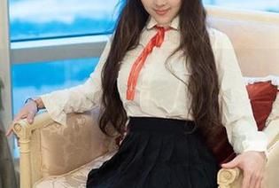 TuiGirl推女郎 – 哈尼宝宝的旗袍套图：传说中的围观致命，快来增进观众基础！