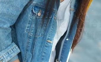 TuiGirl推女郎 – 王馨瑶的圣诞合集：被装饰得太亮眼，你敢用作壁纸吗？