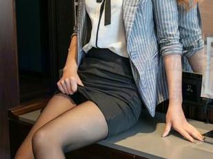 UGirls尤果网 – 看完张馨彤的无圣光美足图集，我的审美观被刷新了！