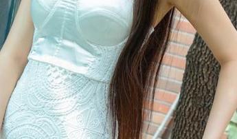 UGirls尤果网 – 想知道粉色的各种玩法吗？徐梓伊的免费图册等着你，真的不花钱？