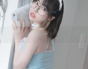 免费写真，你不会不知道Uhye(이유혜)学姐的美吧？
