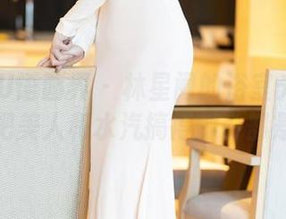 XIAOYU语画界 – 林星阑的浴室光影：原图竟然把美人和水汽搞得像一部悬疑片！