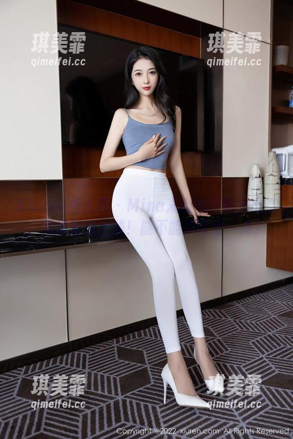 Xiuren秀人网-Mina米娜 Xiuren秀人网 - Mina米娜的学妹大改造,高清壁纸上线!能不能再可爱一点?