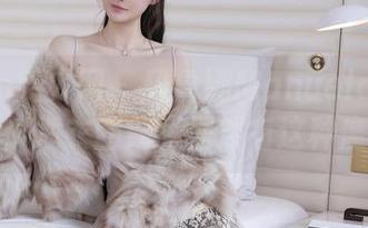Xiuren秀人网 – 玛鲁娜Manuela的私密时刻：睡衣图册里居然有这种魔力？