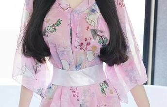 Xiuren秀人网 – 雨儿baby的写真，真心吓我一跳，肉丝不只是食物嘛。