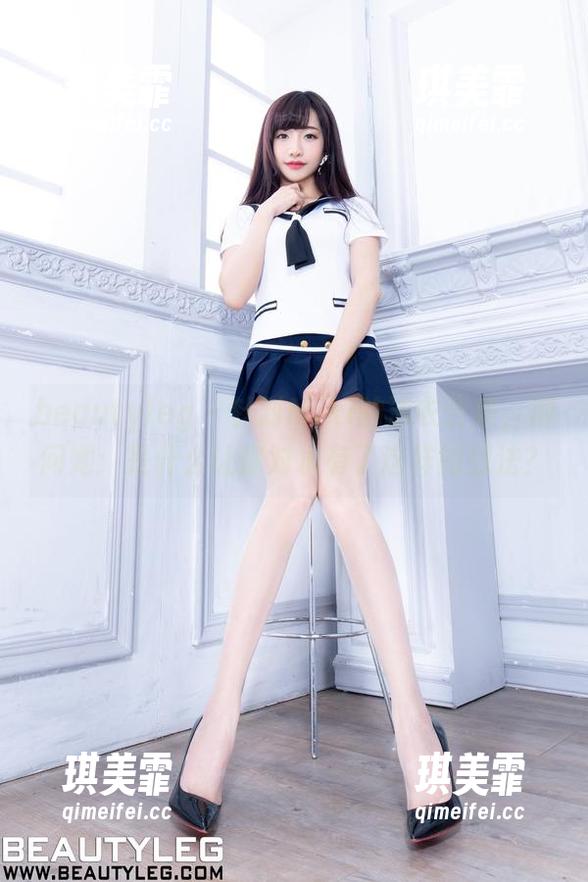 beautyleg-Miki beautyleg - 针对Miki的泳衣合集,得问她:是什么让你对水有了这样的想法?