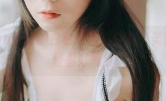usejan蓝蓝的白色连帽衫降临，美图携带轻松好气氛