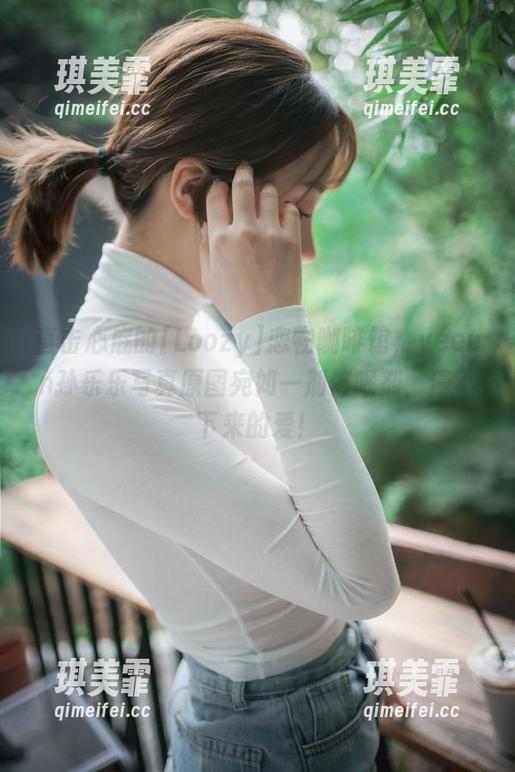 直击心底的[Loozy]恋物咖啡馆，yeeun孙乐乐写真原图宛如一剂催眠剂，停不下来的爱！