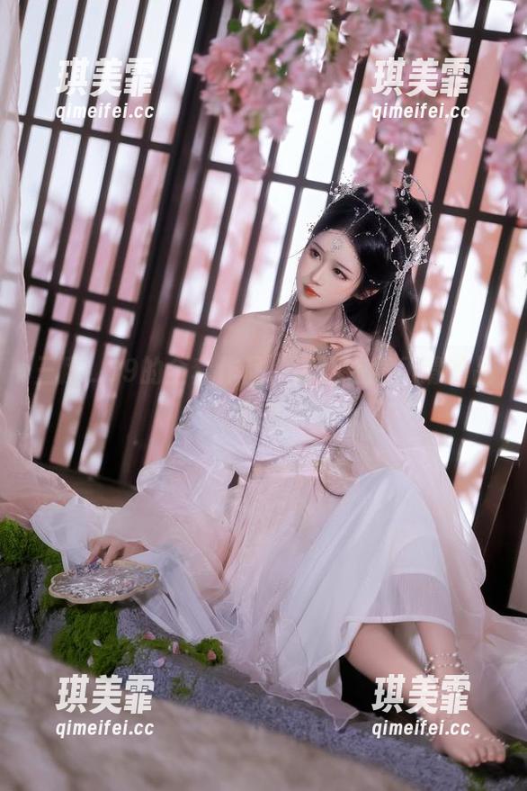 三度_69 三度_69的全套作品,谁还在意所谓的品位?