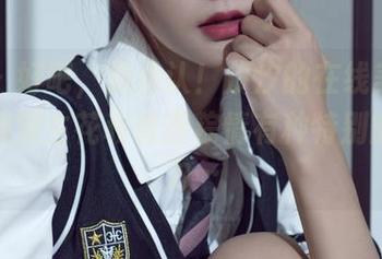 丽柜 – 好吧，我承认！汐汐的在线美图让我觉得双生花和香莲粽情有种特别的吸引力…