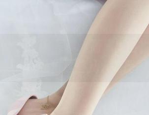 丽柜 – 语寒的JK写真，高清美图，实际上是为了让我们这些凡人吃醋吧？