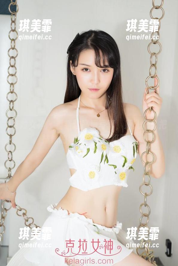 克拉女神-颖儿 克拉女神 - 看看这高清写真,颖儿怎么把妹妹的卖萌强化到极限?