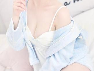 “名濑弥七为你演绎无圣光校服新风潮，不过没个名字很心累”（图片）