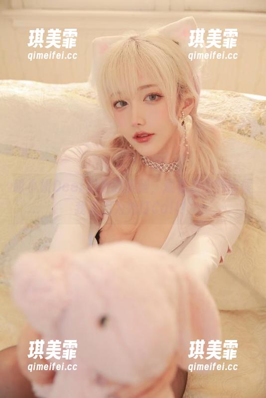 啾小妍Deer 啾小妍Deer和她的美腿,观看原图的时候我差点为她打Call!