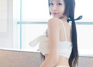 嗲囡囡 – 空鼠标+曼苏拉娜=意外的写真图册想象