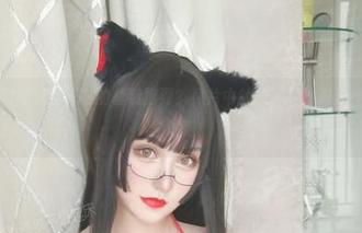被“夏鸽鸽不想起床”的套装撩到？照片中的你，风格满分，快来免费尝试吧！