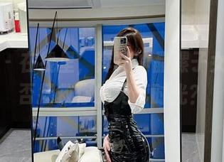 微密圈 – 在线里，奔跑的晶骡子女仆装能否拯救你的无聊时光？