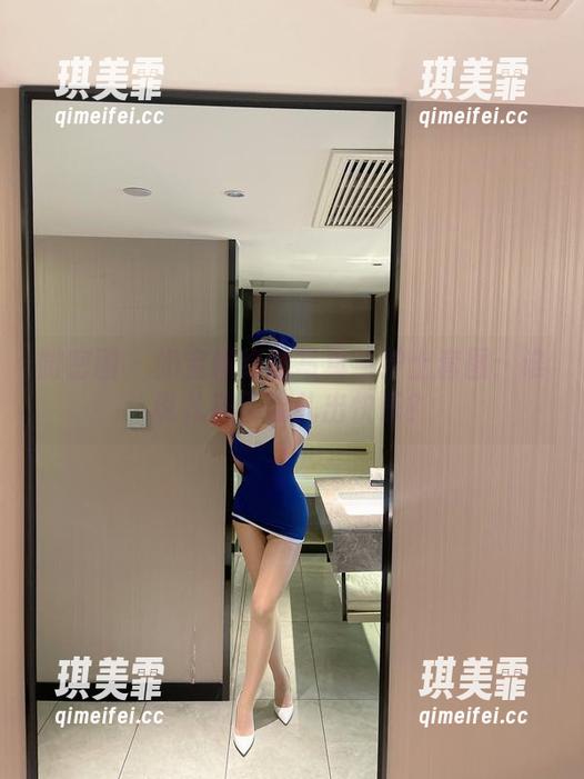 奶宝妹纸 微密圈 - 奶宝妹纸的写真与护士套图:谁说扎针不能扎出快乐?