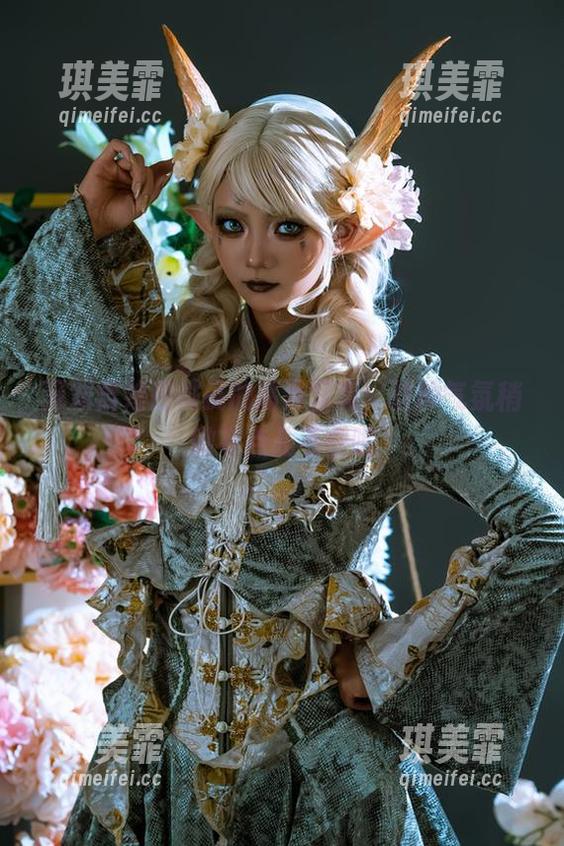 奶桃桃 深渊舞娘奶桃桃的高清写真,这种气氛稍微有点儿不安呢