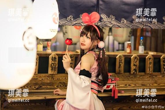 小仓千代w 办公与福利并存,小仓千代w的作品让人移不开眼