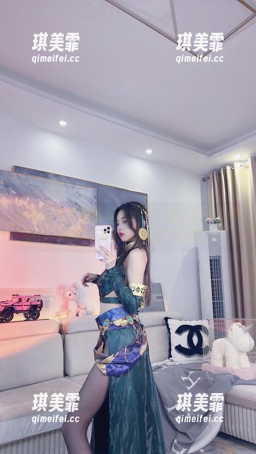 小小奶瓶儿 小小奶瓶儿最新瑜伽图册,天上掉下个奶瓶儿,练着练着就想起来了儿时的梦!