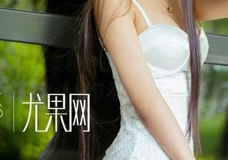 尤果网 – 果果和她的美足——高清图片，谁说细节不是重点？