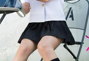 尤果网 – 我的天，萌神妹妹这全套礼服作品，居然让我平静不下来