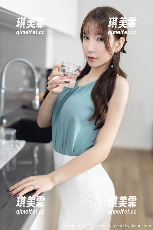 尤蜜荟-允尔 尤蜜荟 - 最新一辑网袜特辑,不看允尔我会后悔一整年的那种!