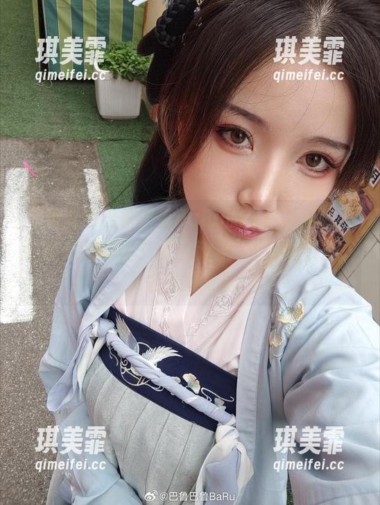 巴鲁巴鲁BaRu 一直念叨巴鲁巴鲁BaRu的“佐治亚”,这些照片的样子总在我脑海里挥之不去,莫名觉得有趣。