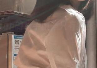 年年Nnian的水手服，只有我在这里偷偷瞧瞧