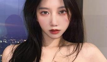 碰撞中的美，果咩酱w的在线电子图，真的是让人欲罢不能的怪癖