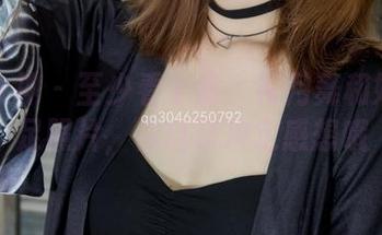 梦丝女神 – 至少看十遍：花月舞和她的美足照片，你自己决定感想哦