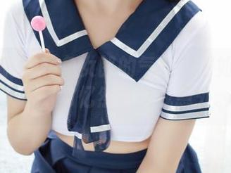 模范学院 – 将兔女郎的气质玩得如此出神入化，郭忆然真让我意外。