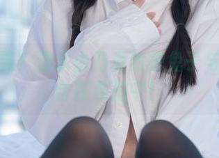 谁能想到？清水由乃竟然把兔子与毒蛇结合在私拍中！