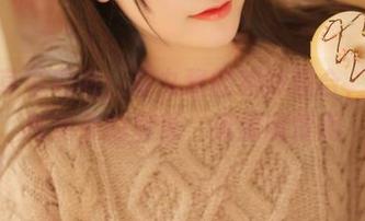 超甜草莓内衣：猫九酱的绝妙组合，图片布满你的屏幕，资源随便用